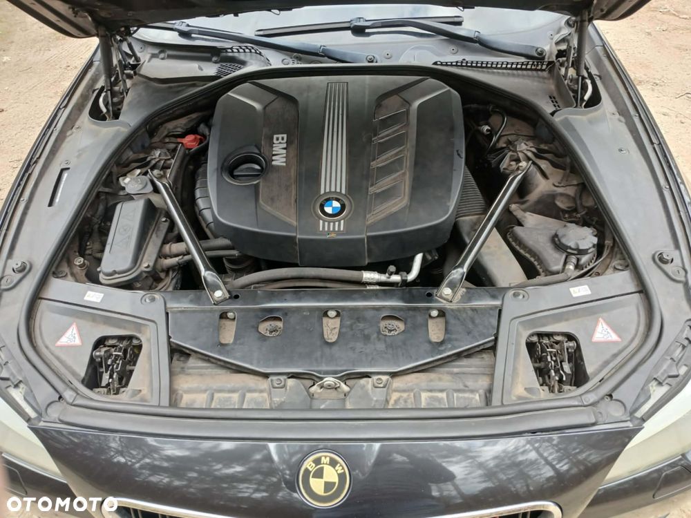 BMW Seria 5 520d - 5