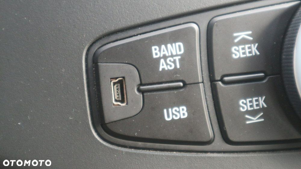 Chevrolet Spark 1.0 Base - 23