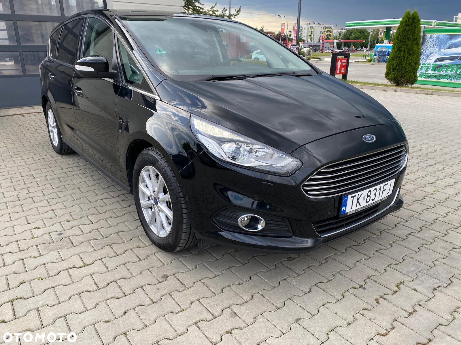 Ford S-Max 1.5 Eco Boost Start-Stopp Titanium - 2