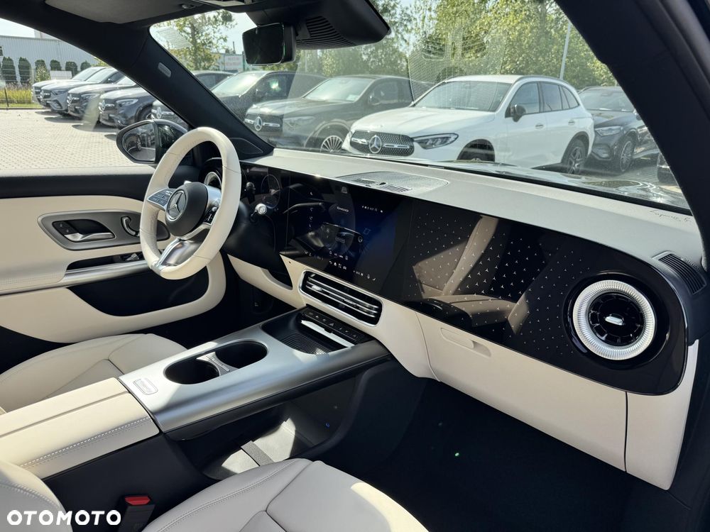 Mercedes-Benz GLB 200 mHEV 4-Matic 8G-eDCT - 16