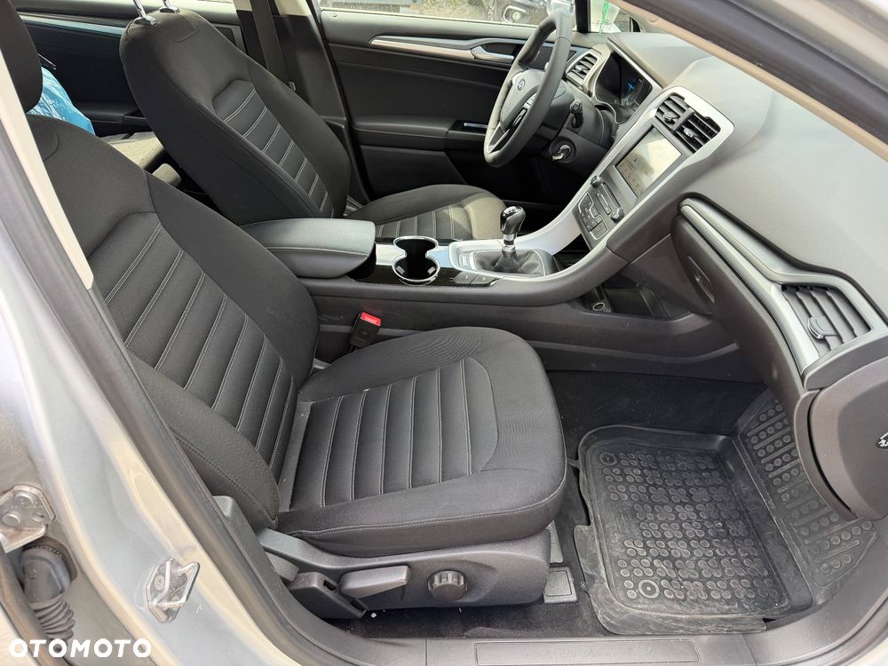 Ford Mondeo 1.5 EcoBoost STart-Stopp Business Edition - 32