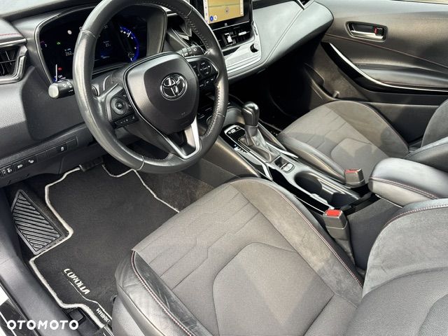 Toyota Corolla - 11