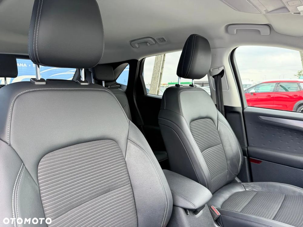 Ford Kuga 2.5P PHEV FWD Graphite Tech Edition e-CVT - 19