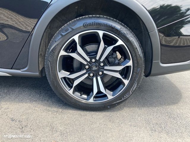 Ford Focus 1.0 EcoBoost Hybrid Aut. ACTIVE DESIGN - 12