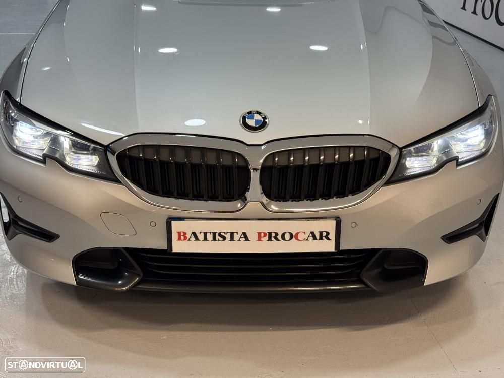 BMW 318 d Aut. Sport Line - 26