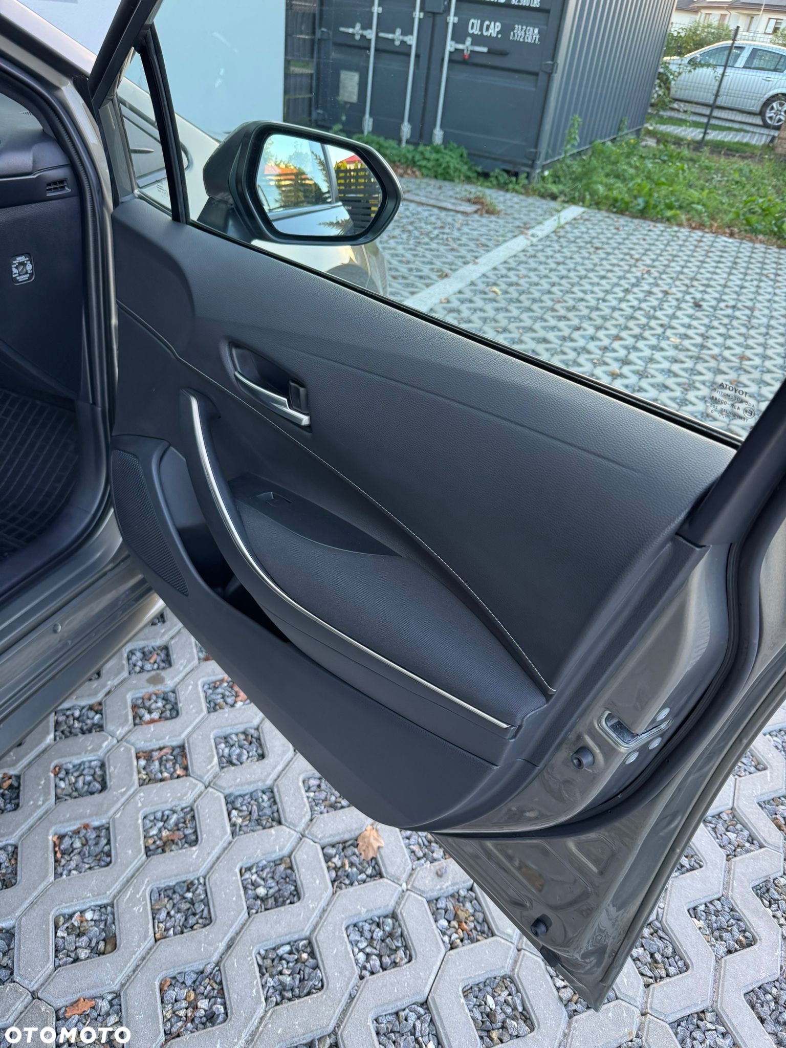 Toyota Corolla - 8