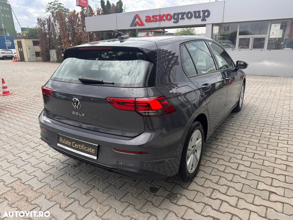 Volkswagen Golf 1.5 TSI ACT Life - 11