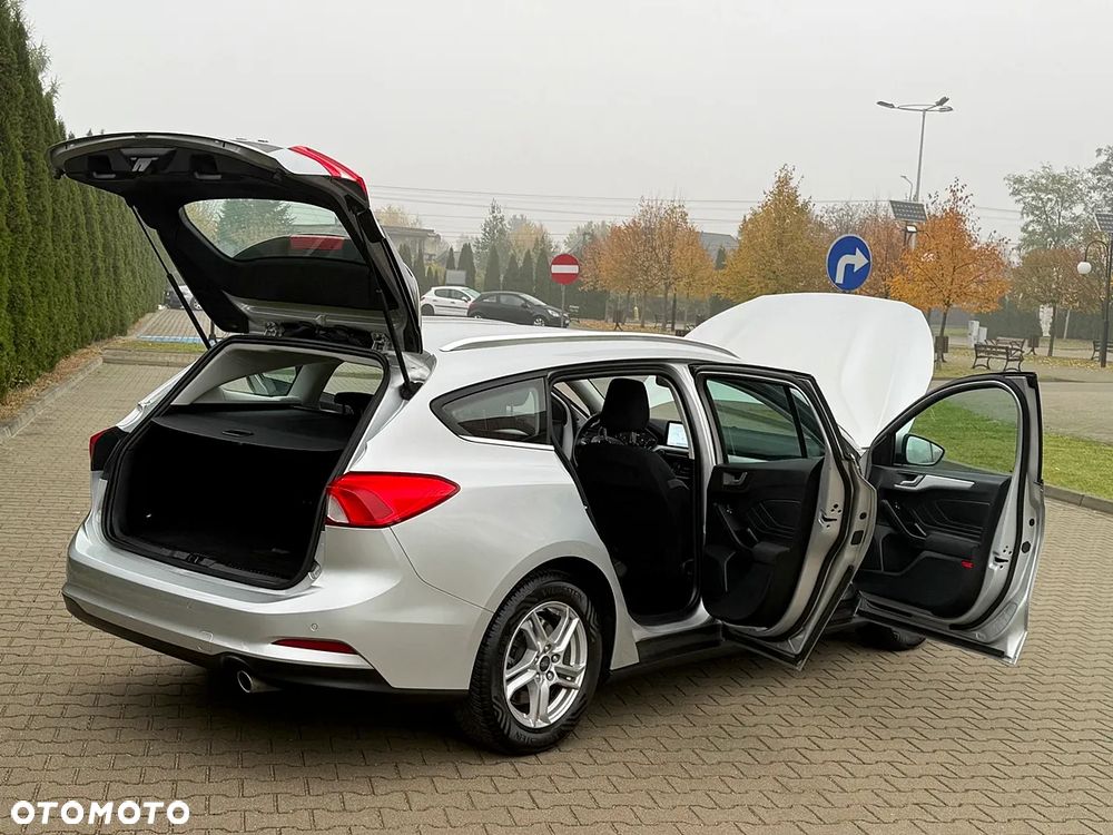 Ford Focus 1.5 EcoBlue STart-Stopp-System TITANIUM - 37