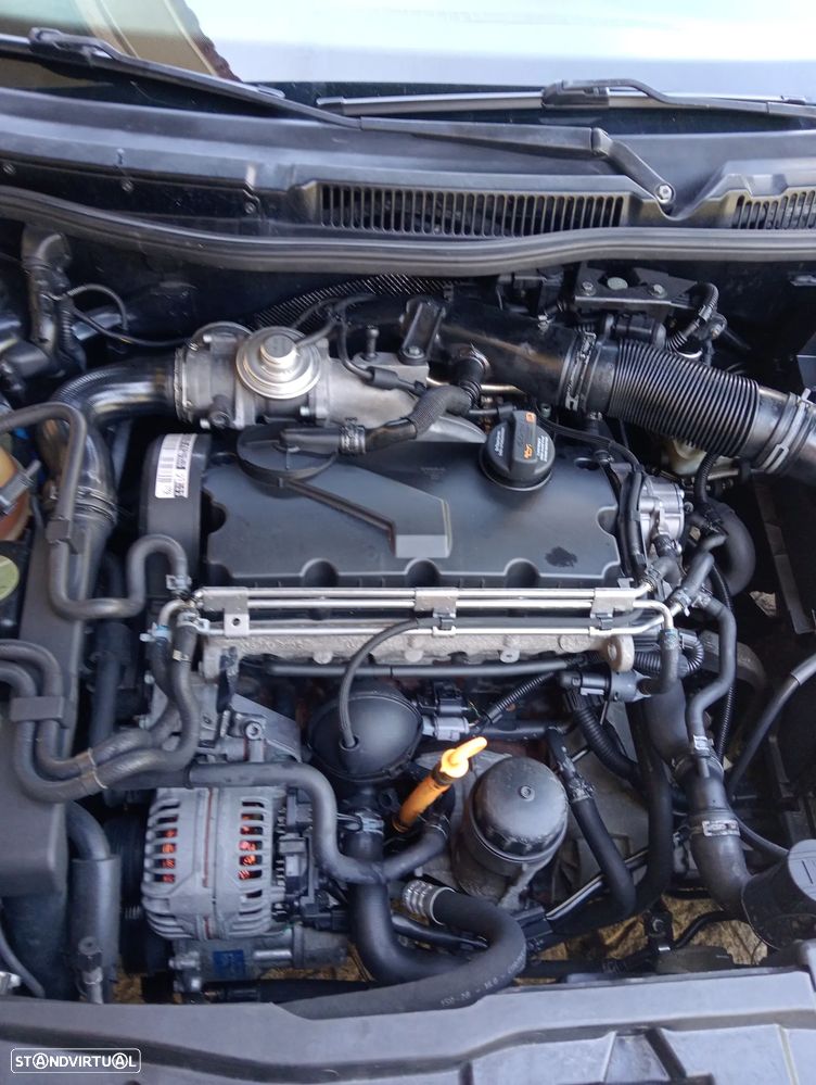 VW Golf 1.9 TDi Highline - 11