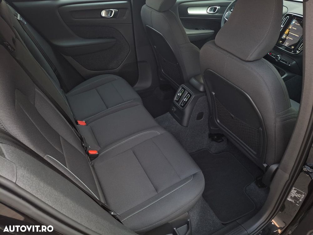 Volvo XC 40 T4 Recharge DKG Essential - 13