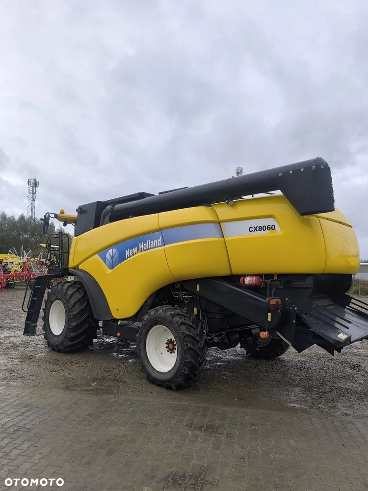 New Holland 8060 - 2