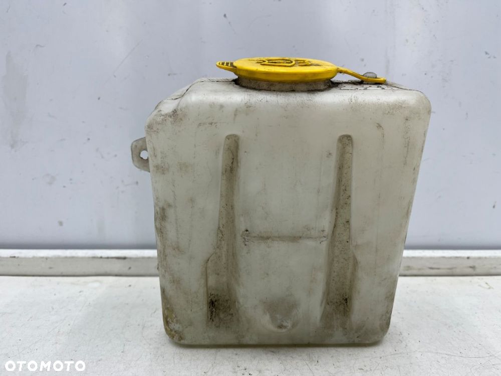 Zbiorniczek spryskiwaczy Opel Tigra B Twin Top Corsa 04-09r. na płyn do szyby silniczek pompka - 4