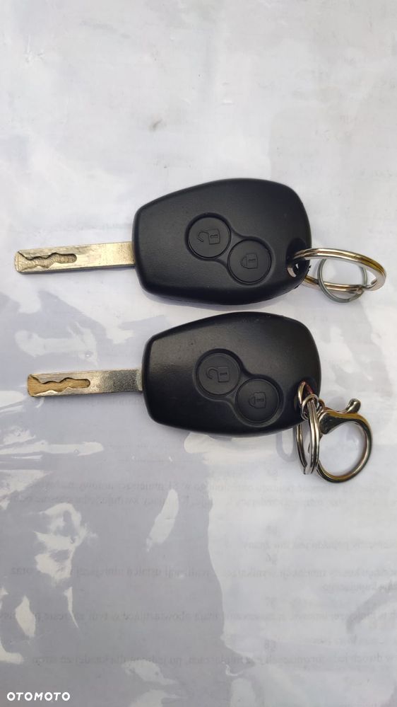 Renault Clio 1.5 dCi Authentique - 23