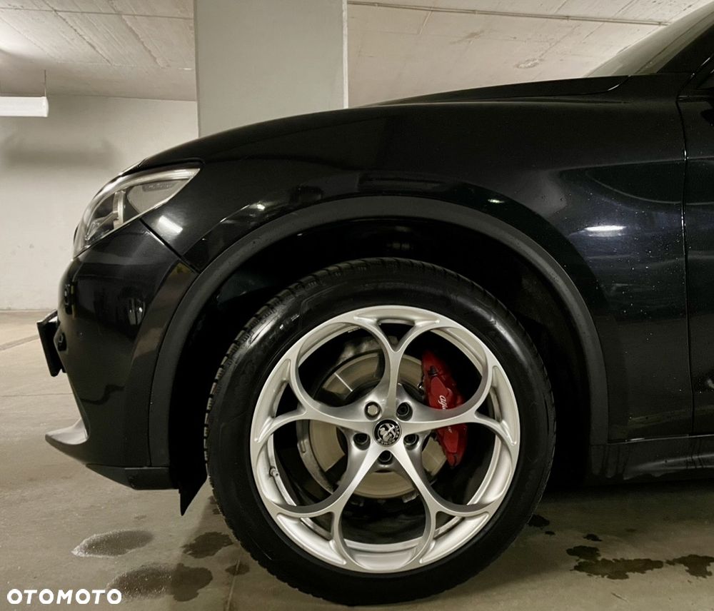 Alfa Romeo Stelvio 2.0 Turbo Executive Q4 - 11