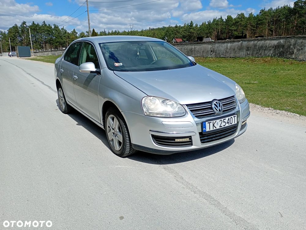 Volkswagen Jetta 1.9 TDI Comfortline - 13
