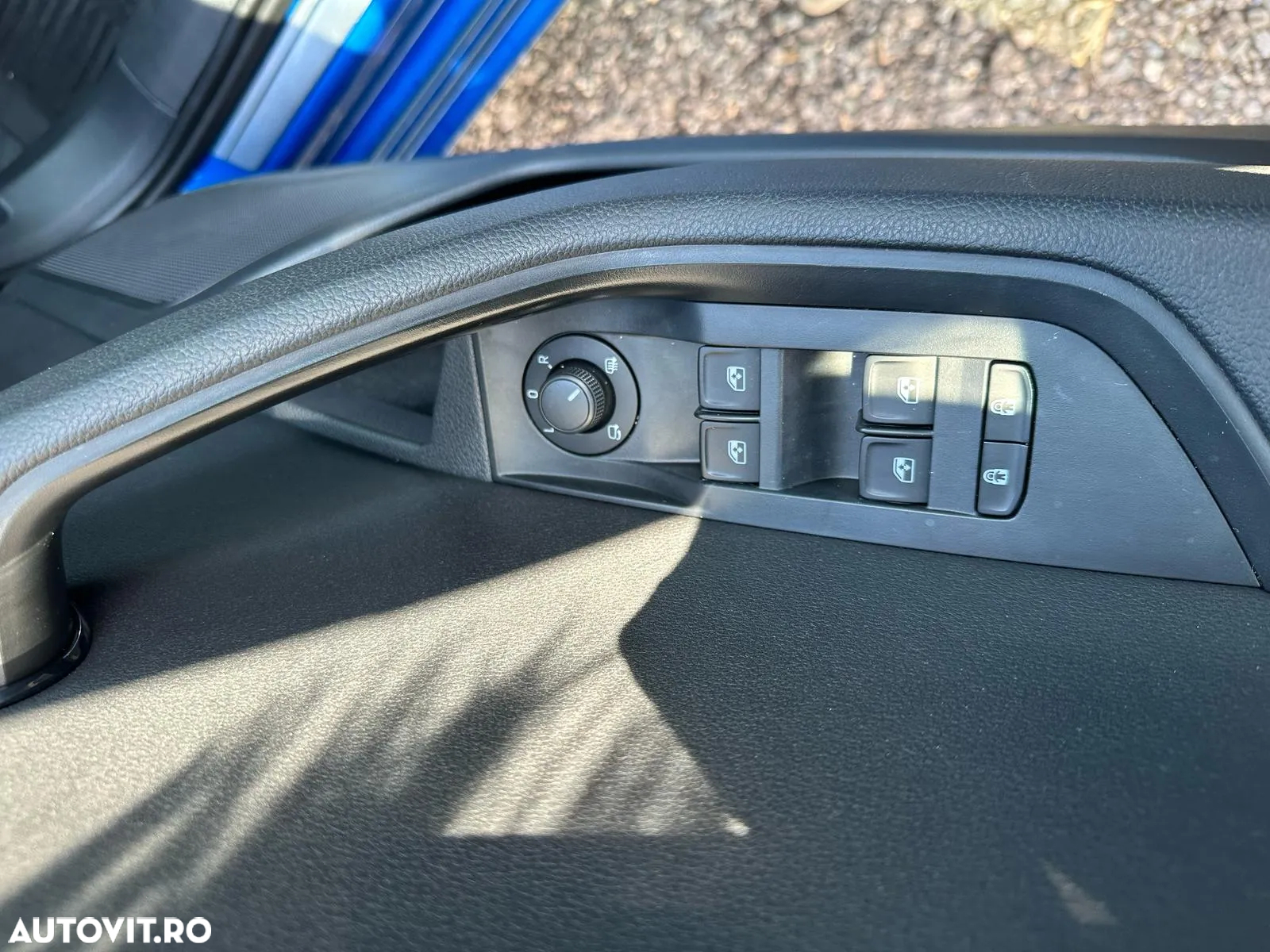 Skoda Superb 2.0 TDI DSG Ambition - 6