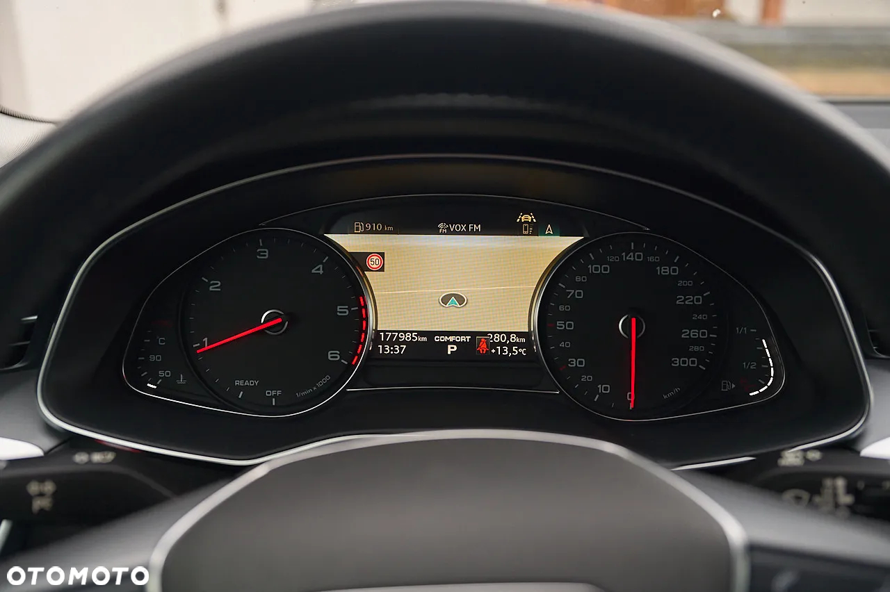 Audi A6 Avant 45 TDI quattro tiptronic - 21