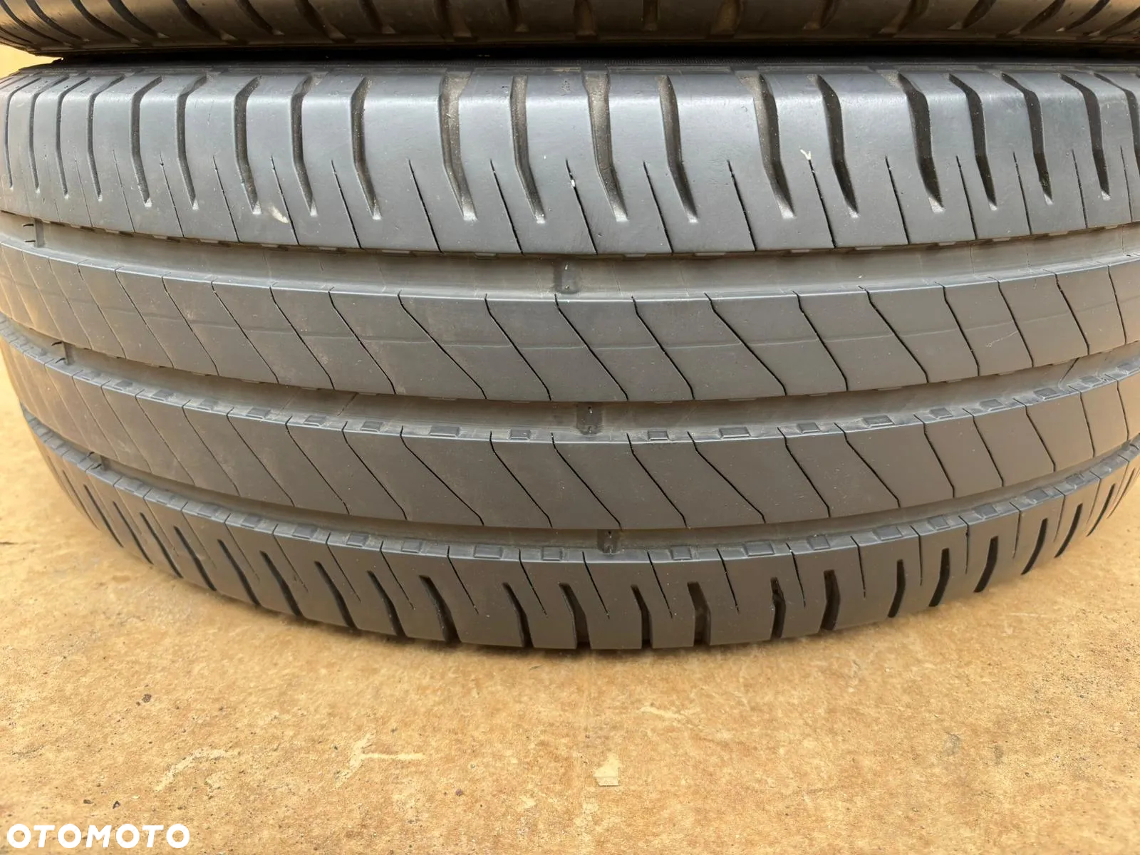 Opony Letnie Michelin Agilis 3 235/65 R16C 121/119 R Komplet Ładne Sprinter Crafter - 3