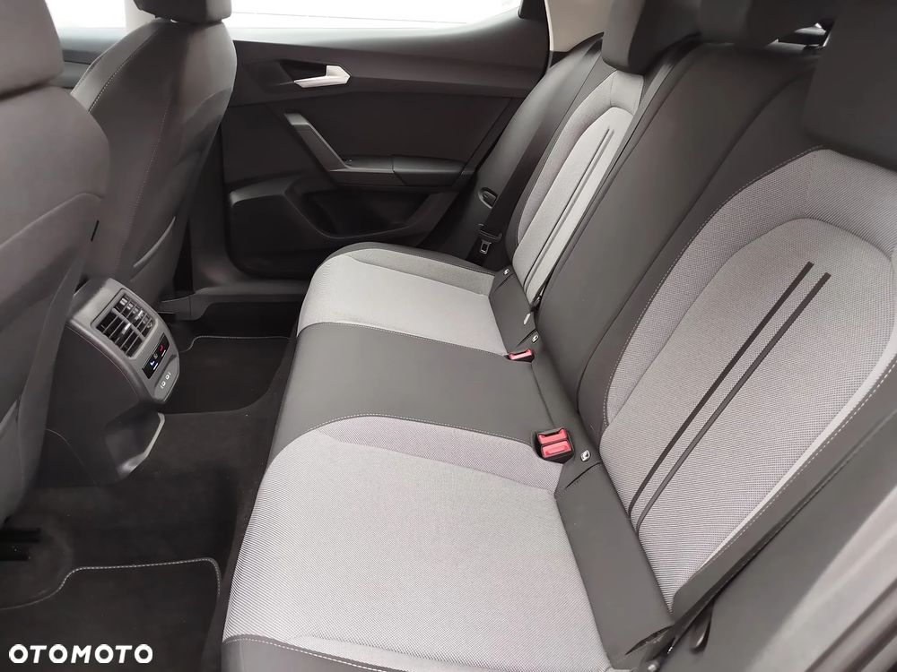 Seat Leon 1.5 eTSI Style DSG - 11