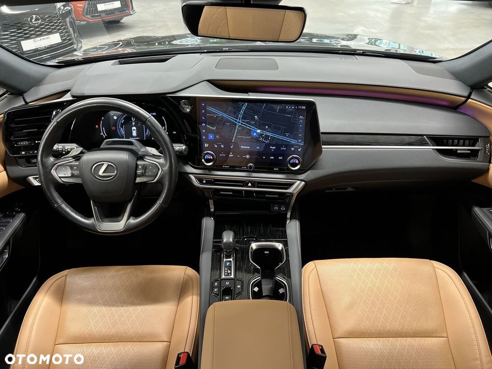 Lexus RX - 15