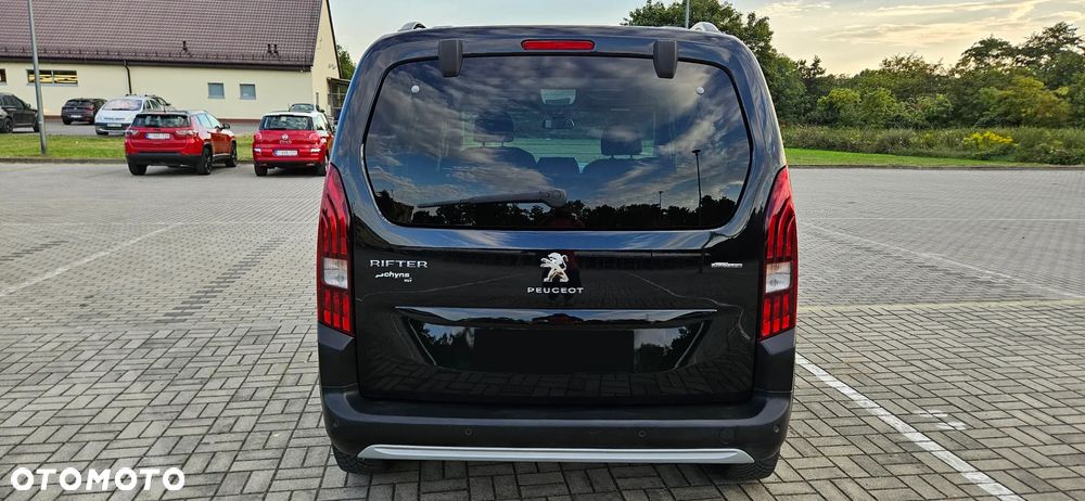 Peugeot Rifter 1.2 PureTech GT Line S&S - 24