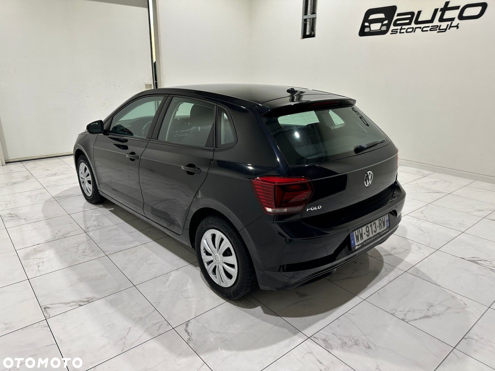 Volkswagen Polo - 11
