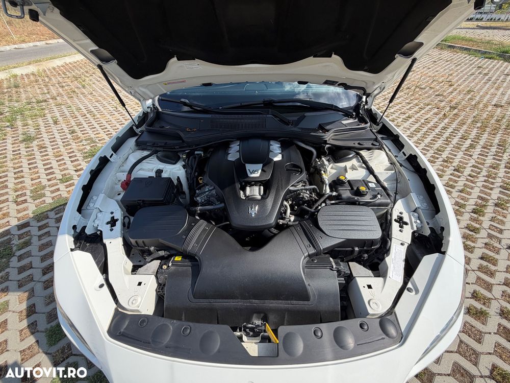 Maserati Ghibli GranLusso - 9