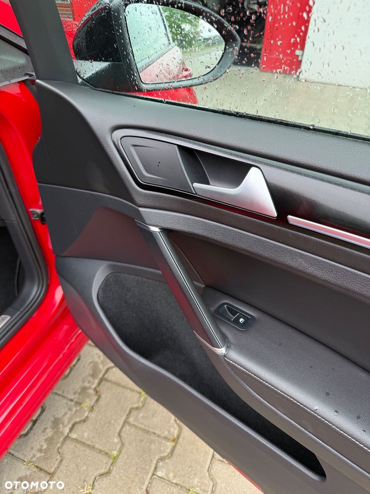 Volkswagen Golf R 2.0 TSI OPF 4Motion DSG - 24