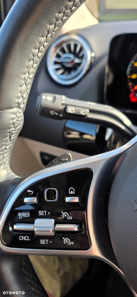 Mercedes-Benz GLA 250 4Matic 8G-DCT Progressive - 23