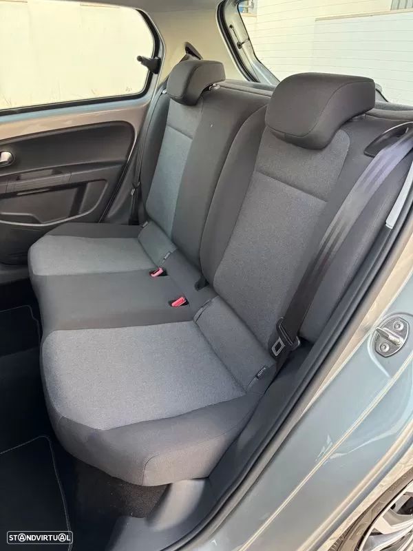 VW Up! 1.0 BlueMotion Move - 12