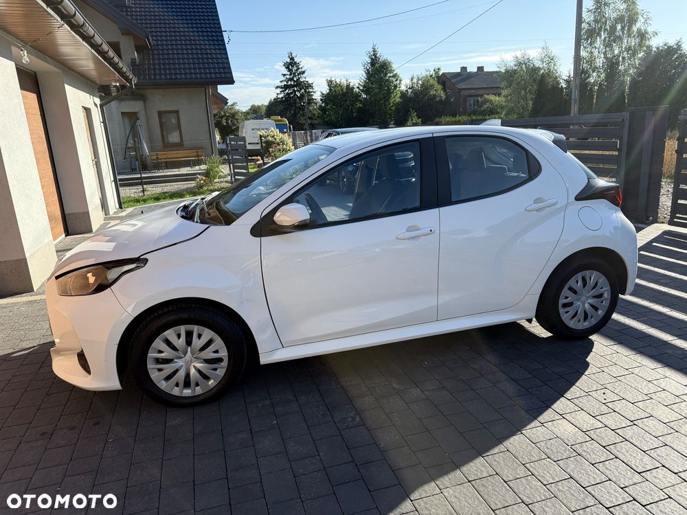 Toyota Yaris Hybrid 1.5 Active - 3