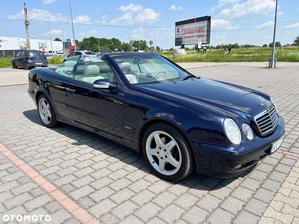 Mercedes-Benz CLK - 1