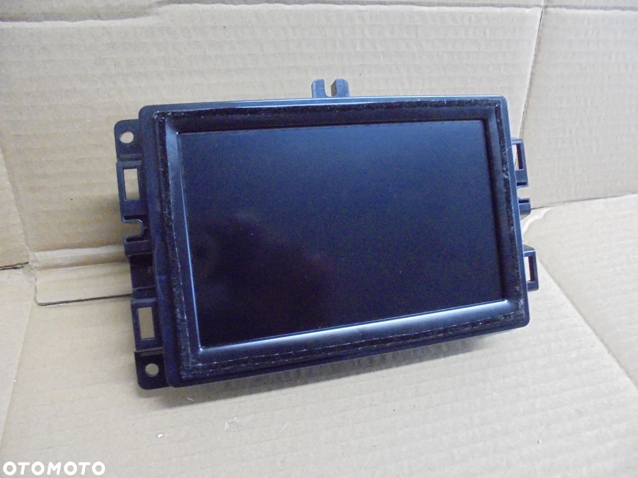 RADIO JEEP COMPASS/ RENEGADE 68413955AA - 1