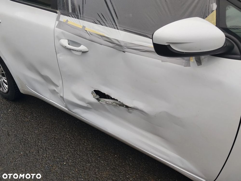 Kia Ceed 1.4 CVVT - 15