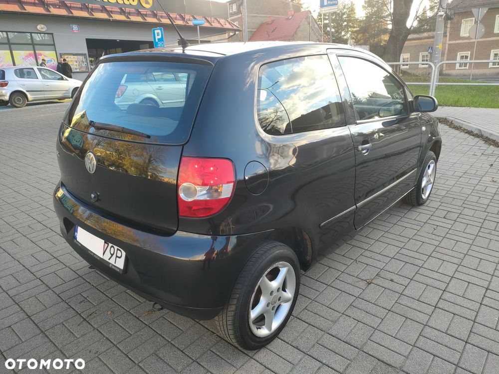 Volkswagen Fox - 4