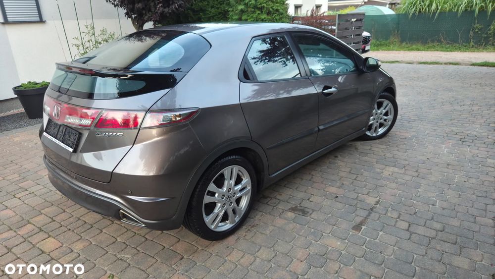 Honda Civic 1.4 Sport - 25