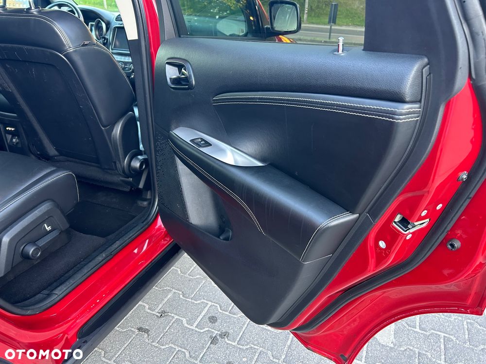 Fiat Freemont 2.0 Multijet Black Code AWD - 13