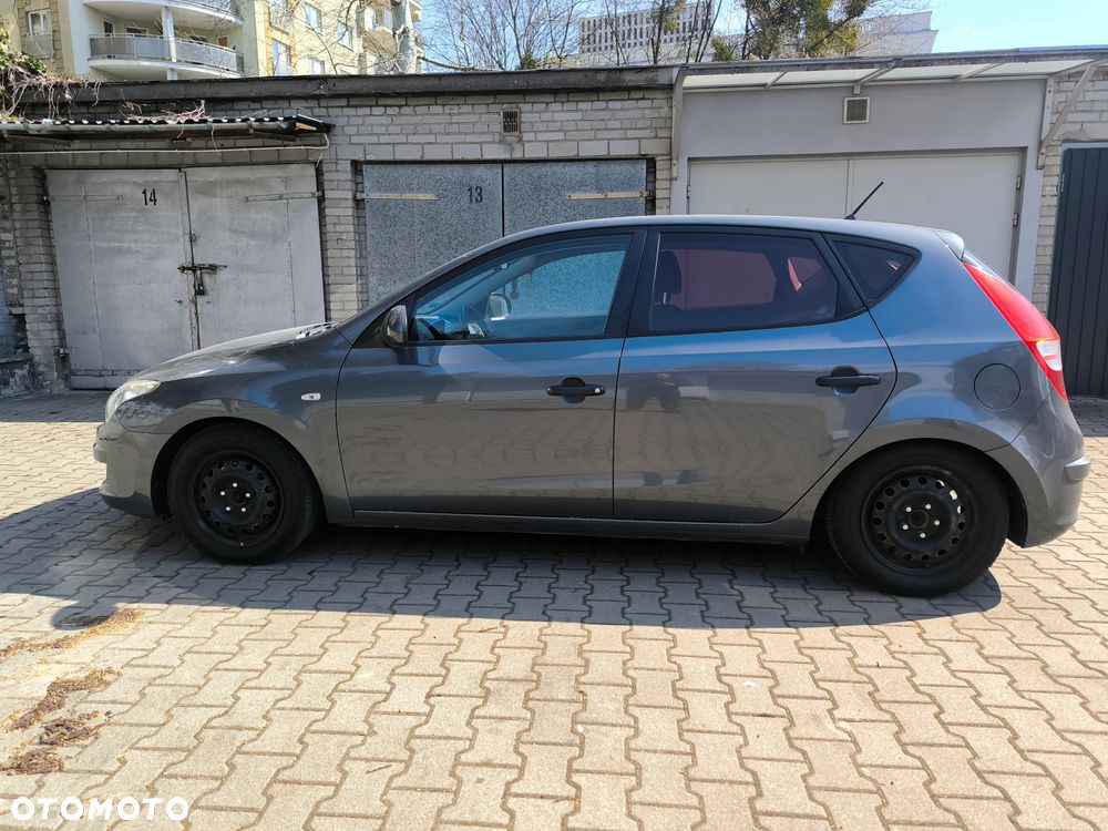 Hyundai i30 1.4 Blue Classic - 40