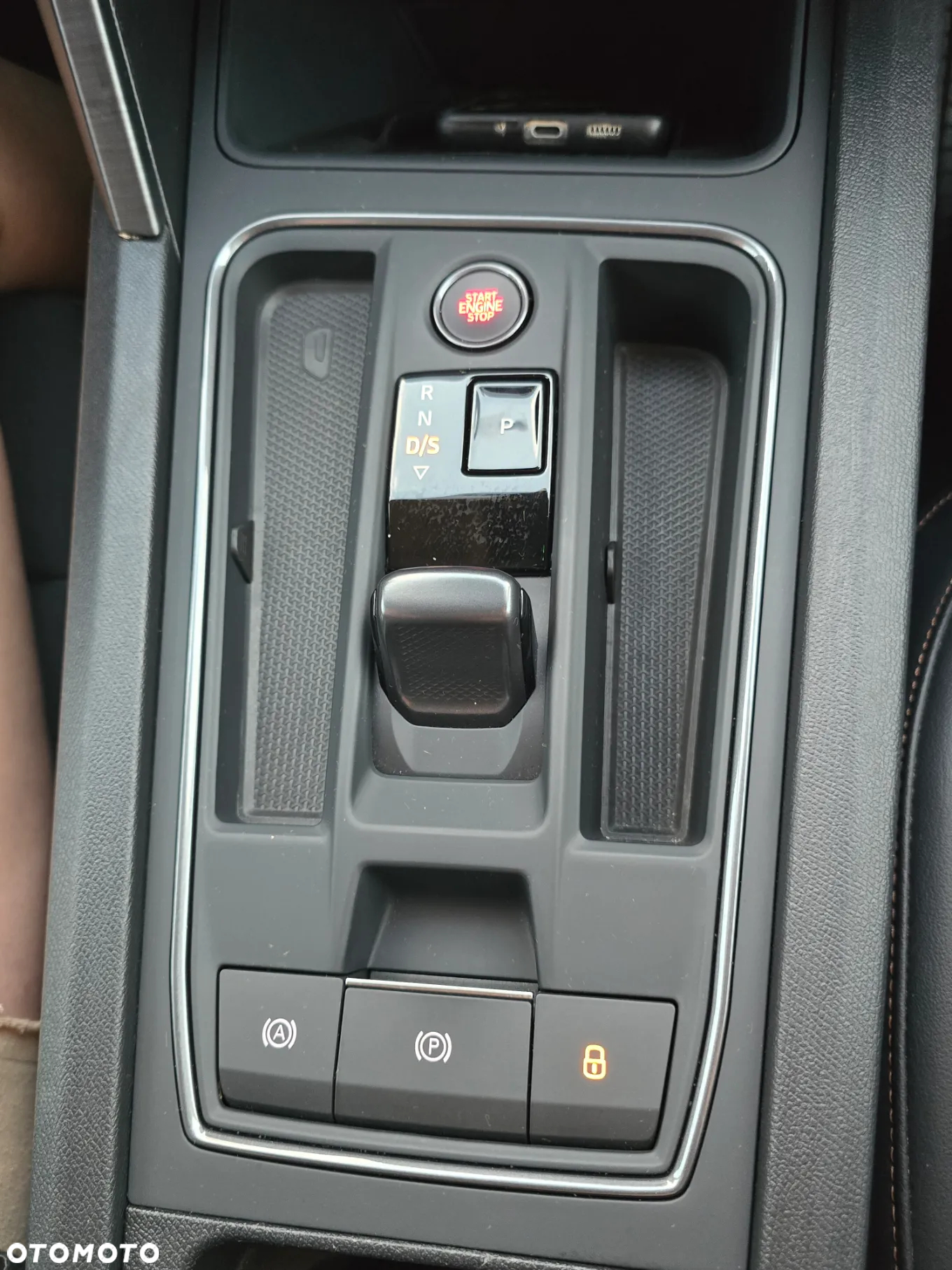 Cupra Formentor 1.5 e-Hybrid PHEV DSG - 25