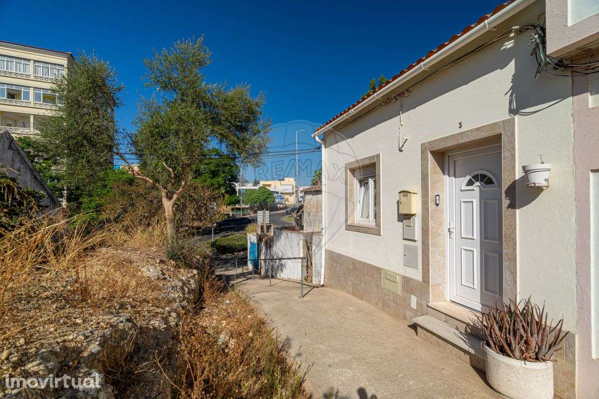 Moradia T1 para venda - Grande imagem: 2/35