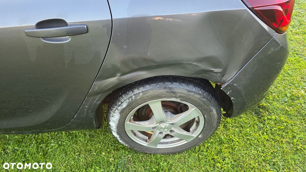 Opel Astra 1.7 CDTI Cosmo - 5
