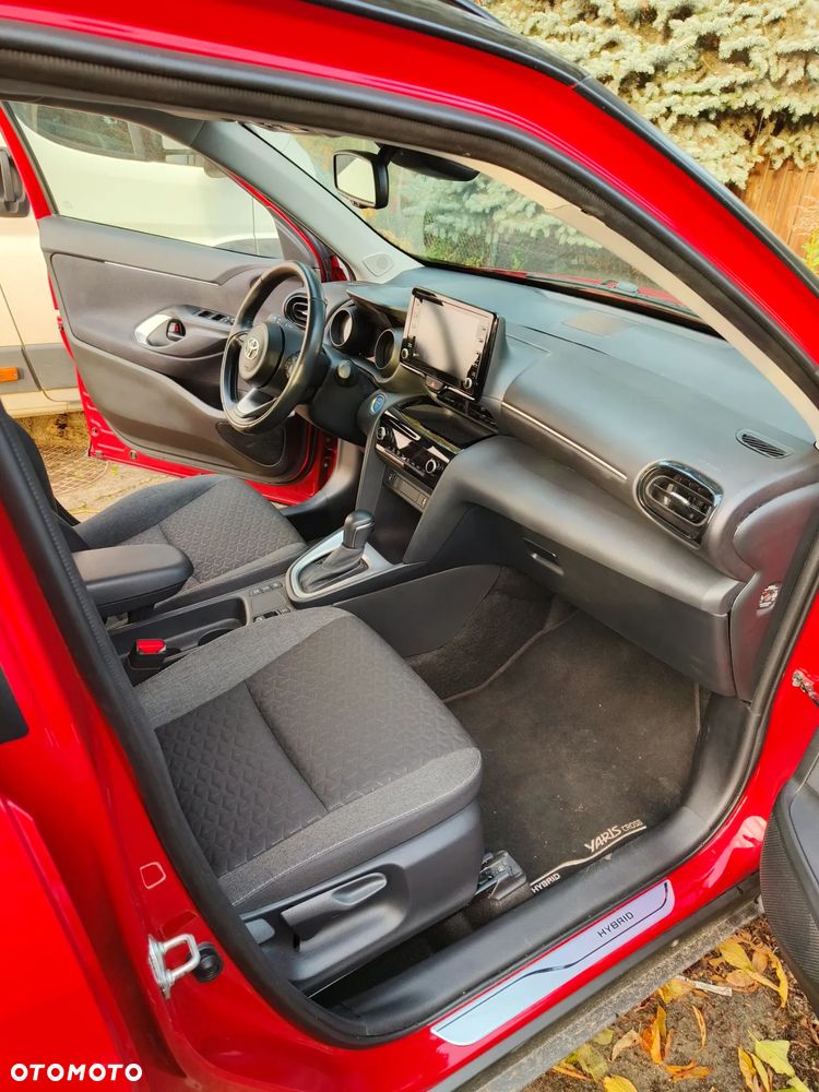 Toyota Yaris Cross - 18