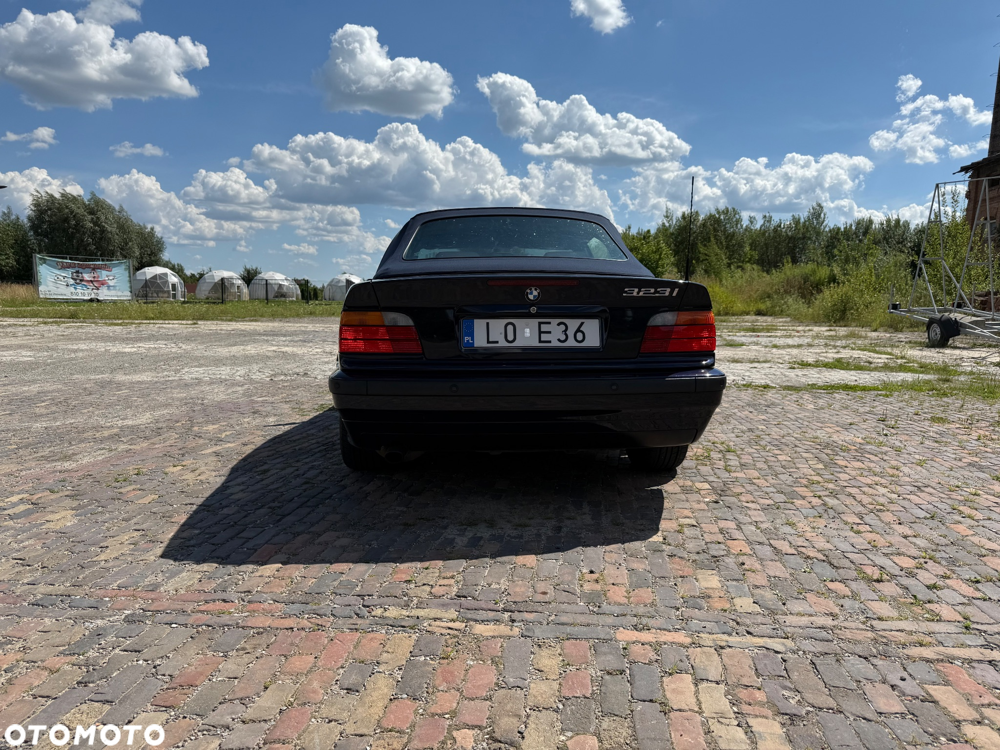 BMW Seria 3 323i - 6