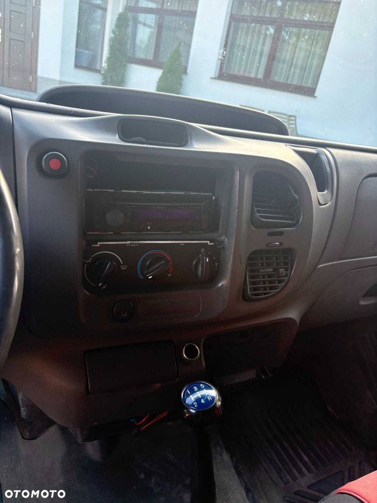 Ford Transit - 4