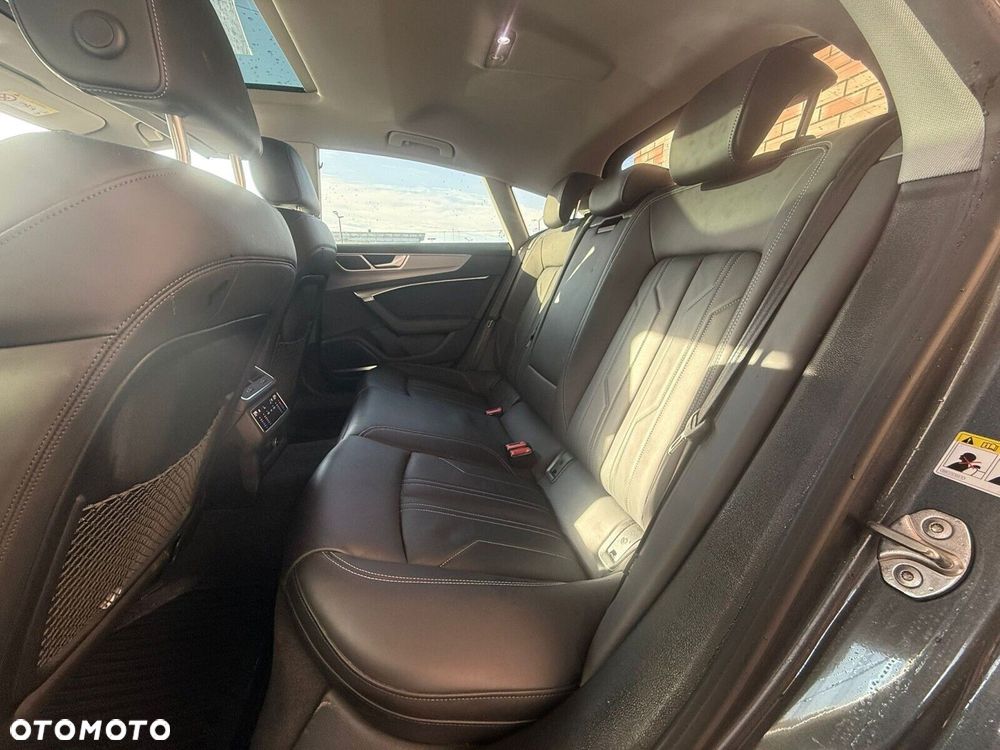 Audi A7 Sportback - 11