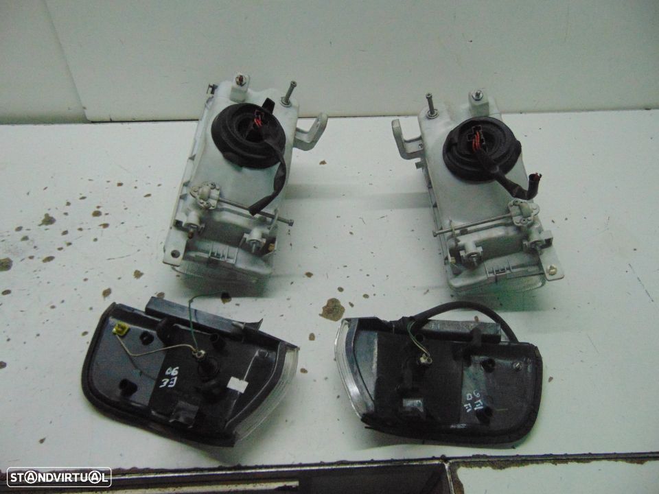 Toyota corolla ee90 farois como novos - 9