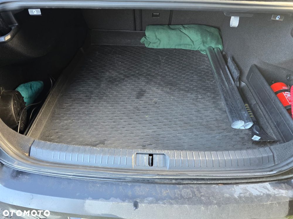 Volkswagen Passat 2.0 TSI BMT Highline DSG - 19