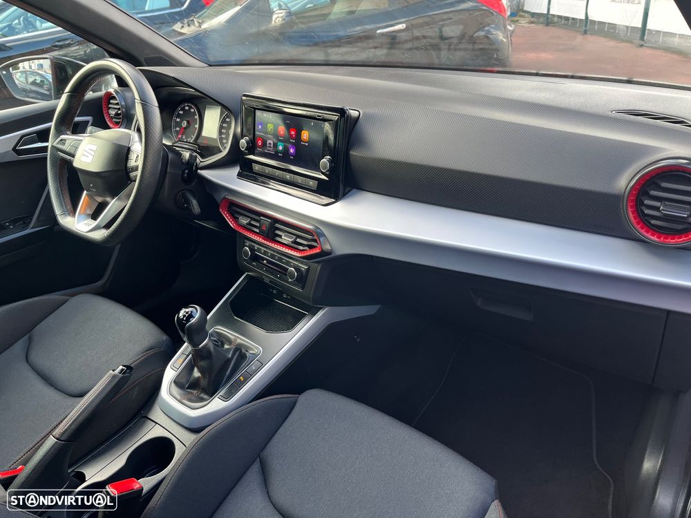 SEAT Arona 1.0 TSI FR - 11