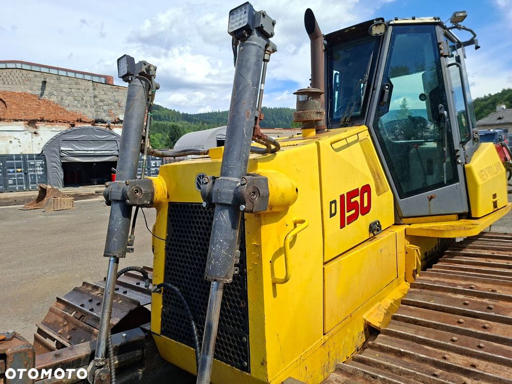 New Holland D 150 - 24