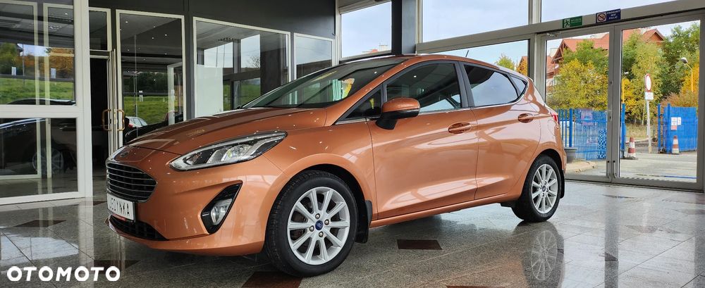 Ford Fiesta 1.1 S&S TITANIUM - 2